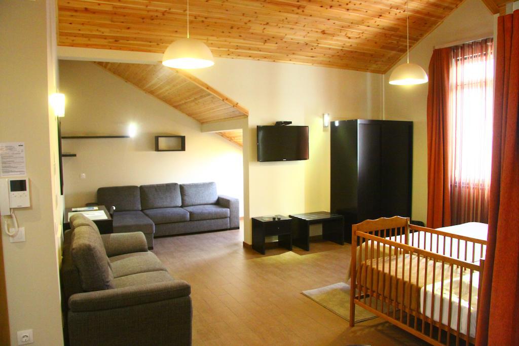 Apartamentos Kosmos Horta  Δωμάτιο φωτογραφία