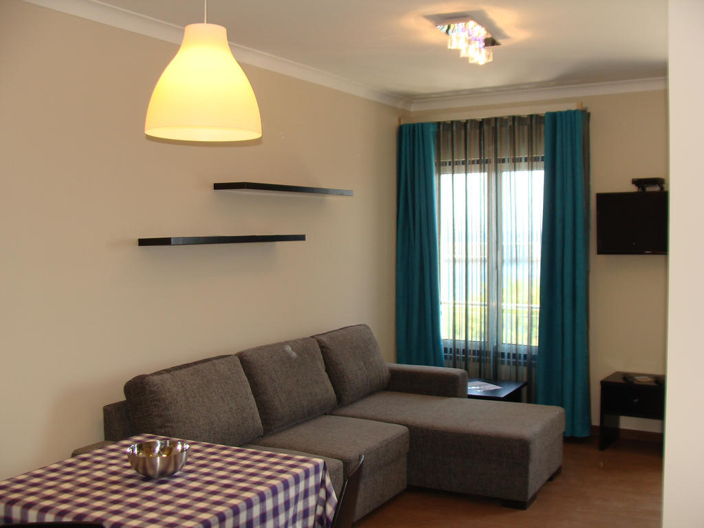 Apartamentos Kosmos Horta  Δωμάτιο φωτογραφία