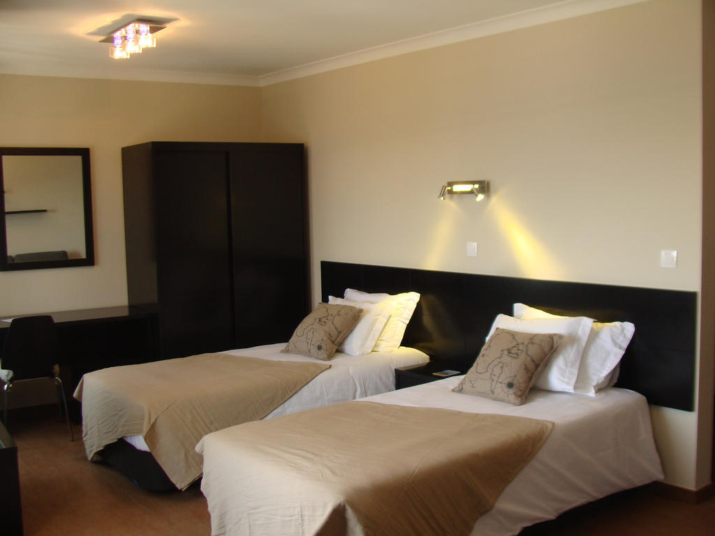 Apartamentos Kosmos Horta  Δωμάτιο φωτογραφία