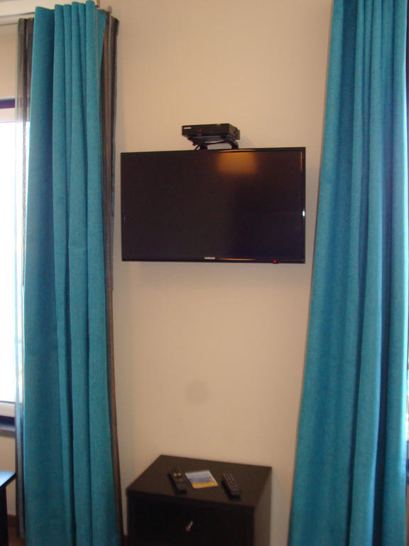 Apartamentos Kosmos Horta  Δωμάτιο φωτογραφία