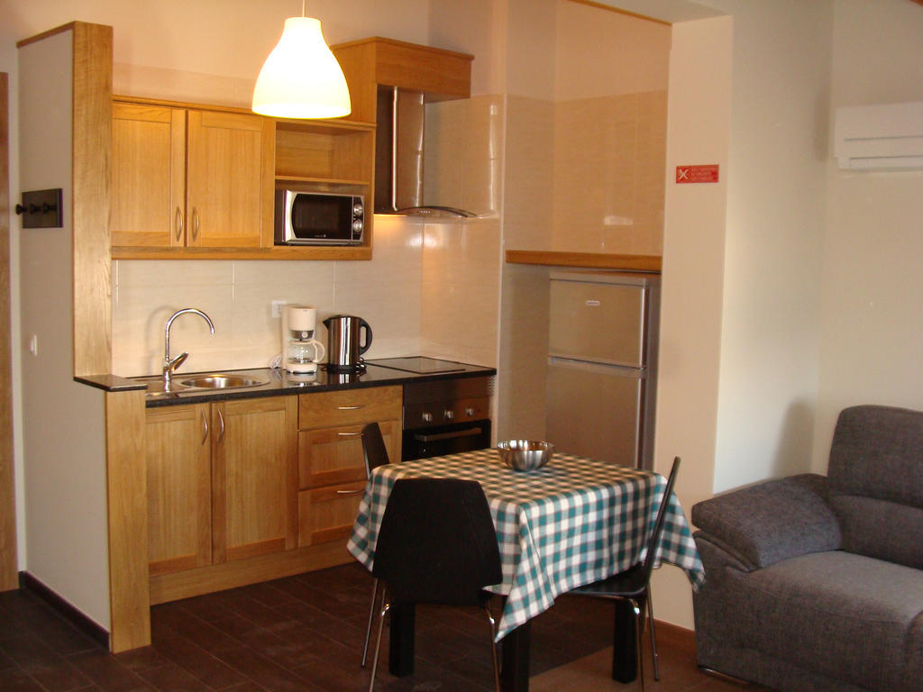 Apartamentos Kosmos Horta  Δωμάτιο φωτογραφία